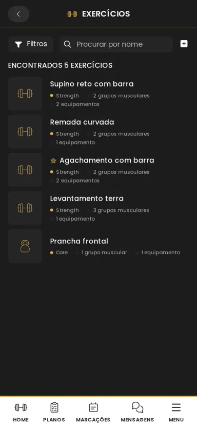 Biblioteca de exercícios na app greatr, com o grupo muscular e o equipamento de cada exercício.