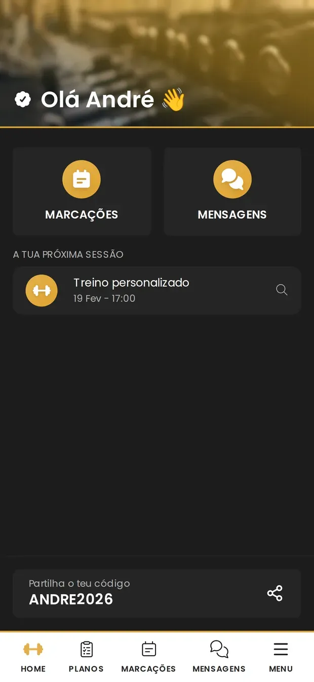Ecrã inicial da app greatr para o personal trainer, com as marcações, as mensagens, a próxima sessão e o código de acesso.